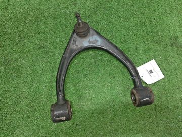 РЫЧАГ НА TOYOTA PROGRES JCG11 2JZ-FSE