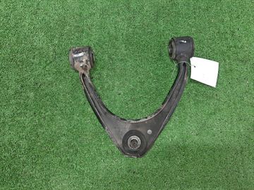 РЫЧАГ НА TOYOTA MARK II GX100 1G-FE