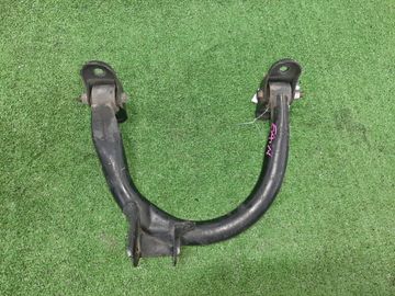 РЫЧАГ НА MITSUBISHI GALANT EA1A 4G93