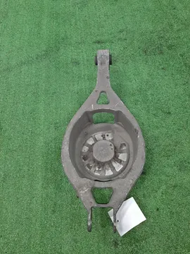 РЫЧАГ НА NISSAN SKYLINE PV35 VQ35DE