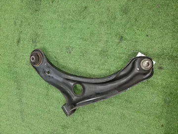 РЫЧАГ НА HONDA FIT GP5 LEB