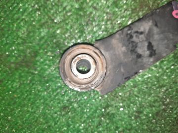 РЫЧАГ НА MITSUBISHI LANCER CS2V 4G15