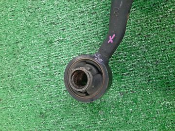 РЫЧАГ НА TOYOTA CROWN GS151 1G-FE