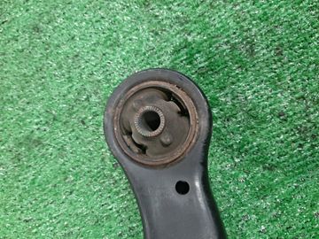 РЫЧАГ НА TOYOTA CAMRY ACV40 2AZ-FE