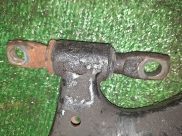 РЫЧАГ НА TOYOTA CAMRY ACV40 2AZ-FE