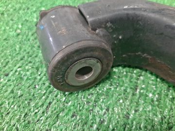 РЫЧАГ НА HONDA JADE FR4 LEB