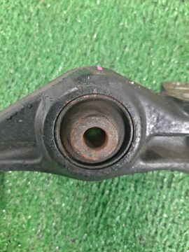 РЫЧАГ НА HONDA ODYSSEY RA6 F23A