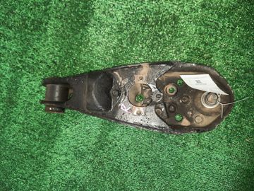 РЫЧАГ НА MAZDA BONGO BRAWNY SD2AT R2