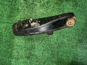 РЫЧАГ НА MAZDA BONGO BRAWNY SD2AT R2