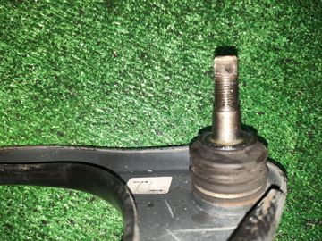 РЫЧАГ НА TOYOTA MARK X GRX130 4GR-FSE