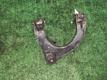 РЫЧАГ НА MITSUBISHI GALANT EA1A 4G93