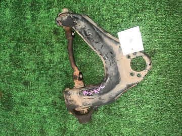 РЫЧАГ НА TOYOTA LITE ACE YM55 2Y