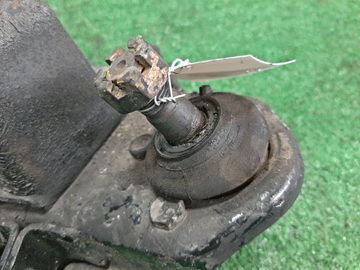 РЫЧАГ НА TOYOTA CROWN GS131 1G-FE