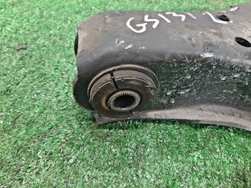 РЫЧАГ НА TOYOTA CROWN GS131 1G-FE