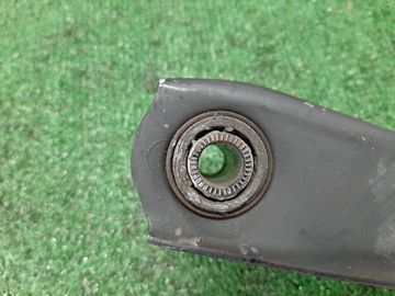 РЫЧАГ НА TOYOTA COMFORT GXS10 1G-GPE