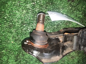 РЫЧАГ НА NISSAN AVENIR PW11 SR20DE