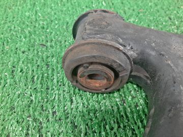 РЫЧАГ НА MAZDA AXELA BKEP LF-VE