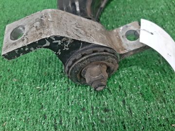 РЫЧАГ НА SUBARU FORESTER SF5 EJ20E