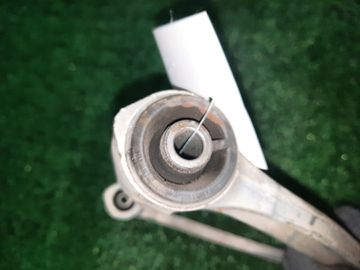 РЫЧАГ НА NISSAN SKYLINE HV37 VQ35HR