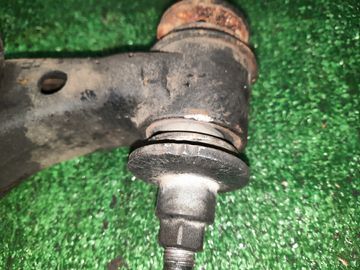 РЫЧАГ НА TOYOTA LAND CRUISER PRADO KDJ90W 1KD-FTV