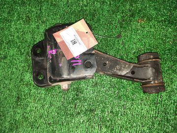 РЫЧАГ НА NISSAN PRIMERA WHNP11 SR20DE