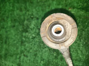 РЫЧАГ НА TOYOTA CROWN MAJESTA UZS171 1UZ-FE