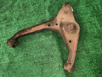 РЫЧАГ НА SUZUKI ESCUDO TD11W H20A