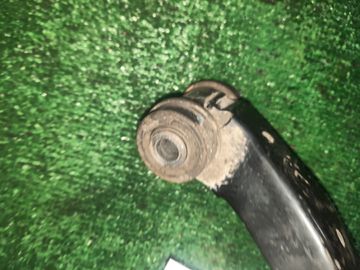 РЫЧАГ НА NISSAN BLUEBIRD HU14 SR20DE