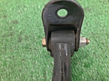 РЫЧАГ НА MITSUBISHI GALANT EA7A 4G94