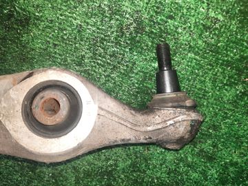 РЫЧАГ НА PORSCHE CAYENNE 958 M55.02