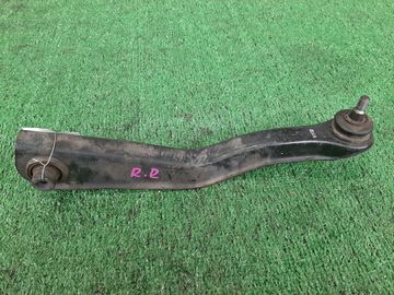 РЫЧАГ НА MITSUBISHI GALANT EA7A 4G94