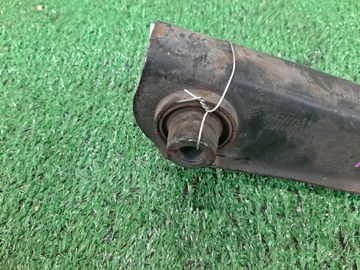 РЫЧАГ НА MITSUBISHI GALANT EA7A 4G94