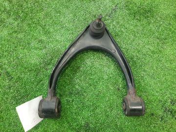 РЫЧАГ НА TOYOTA PROGRES JCG10 1JZ-GE