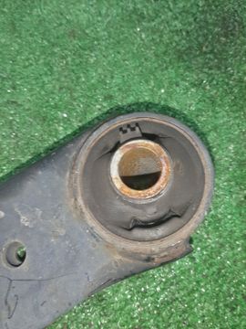 РЫЧАГ НА TOYOTA PASSO M700A 1KR-FE