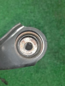 РЫЧАГ НА HONDA INSPIRE UC1 J30A