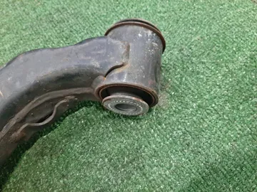 РЫЧАГ НА TOYOTA TOYOACE KDY230 2KD-FTV