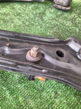 РЫЧАГ НА NISSAN PULSAR N15 SR18DE