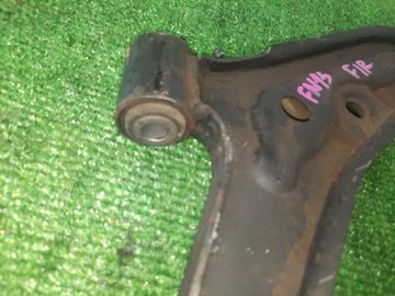 РЫЧАГ НА NISSAN PULSAR N15 GA15DE