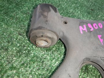 РЫЧАГ НА TOYOTA TANK M900A 1KR-FE