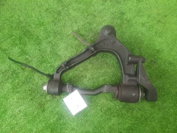 РЫЧАГ НА TOYOTA GRAND HIACE VCH10 5VZ-FE
