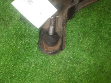 РЫЧАГ НА NISSAN AVENIR W11 QG18DE