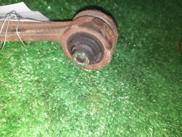 РЫЧАГ НА TOYOTA ARISTO JZS160 2JZ-GE