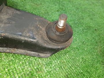 РЫЧАГ НА MITSUBISHI DEBONAIR S22A 6G72