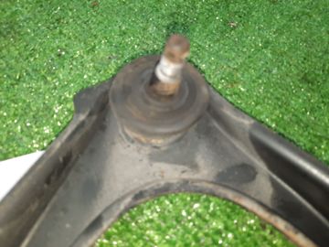 РЫЧАГ НА HONDA DOMANI MB3 D15B