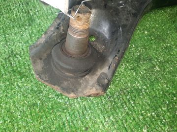 РЫЧАГ НА MAZDA BONGO FRIENDEE SGEW FE
