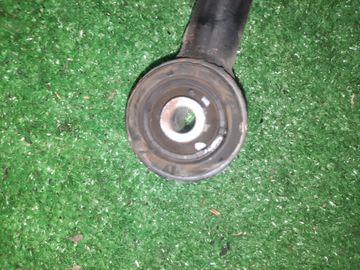 РЫЧАГ НА TOYOTA PROGRES JCG10 1JZ-GE