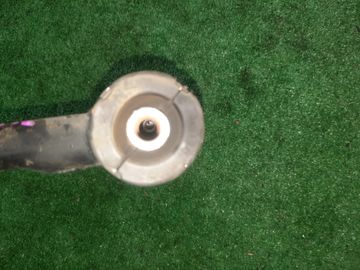 РЫЧАГ НА TOYOTA PROGRES JCG10 1JZ-GE