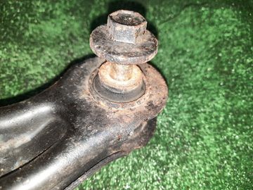 РЫЧАГ НА HONDA ODYSSEY RA7 F23A