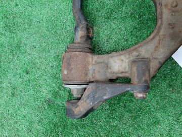 РЫЧАГ НА TOYOTA GRANVIA VCH10W 5VZ-FE