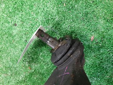 РЫЧАГ НА TOYOTA GRANVIA VCH10W 5VZ-FE